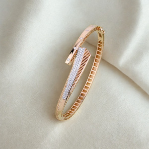 Artistic swirl pattern square crystal centerpiece stylish lightweight <b>bracelet</b> crafted daily wear <b>gold</b> womens bangle - Product Image 2