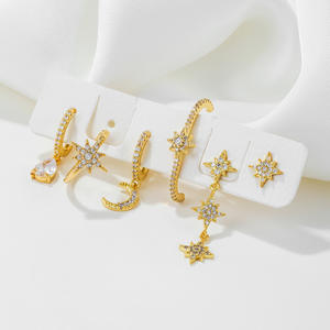 ट्रेंडी क्रेसेंट सन और मून जिरकॉन ईयररिंग्स ने 925 के चांदी के स्टड इयररिंग्स के साथ हाइपोएलर्जेनिक धातुओं को तैयार किया है। - Product Image 3