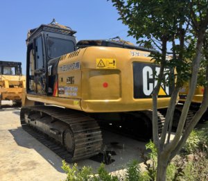 Excavatrice Cat 320 d'occasion pour l'exploitation minière et la construction, certifiée CE et EPA, en stock, expédition rapide, personnalisable - Product Image 3