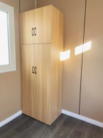 Casa Contenedor Integrada de 40 Pies con 4 Dormitorios, Oficina, Baño Completo, Paneles de Pared EPS de 45 mm, Ventana con Doble Acristalamiento