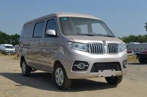 Zapatos de furgoneta JinBei superventas, furgonetas eléctricas Sepatu para hombre, furgonetas a la venta - Product Image 3