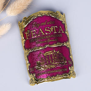 Étiquette de vin de liqueur en aluminium incurvé en relief personnalisé autocollant d'étiquette en métal de bouteille de vin avec logo auto-adhésif - Product Image 1