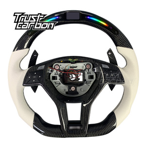 <span class=keywords><strong>Volant</strong></span> personnalisé en fibre de carbone avec LED et poignées perforées blanches pour <span class=keywords><strong>Mercedes</strong></span>-Benz W204 C204 W212 R231 AMG E63 C63 CLS CLA - Product Image 1