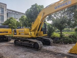 Excavadora Usada Komatsu PC200-8 de 20 Toneladas, Marca Japonesa Original, Excavadora de Construcción de Orugas Medianas con Pocas Horas de Uso - Product Image 3