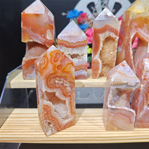 คริสตัลธรรมชาติขายส่ง อาเกตดอกไม้สีแดง พร้อมจุดบำบัดดูร์ซี่ทาวเวอร์ สำหรับตกแต่งบ้าน - Product Image 6