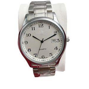 Montre à quartz pour homme avec bracelet en acier inoxydable et fermoir papillon - Product Image 4