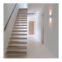 Escaliers flottants de conception moderne pour l'usage extérieur d'appartement ont employé la construction de supports de bande de roulement
