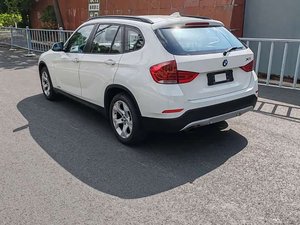 2013 <span class=keywords><strong>BMW</strong></span> <span class=keywords><strong>X1</strong></span> <span class=keywords><strong>SDrive18i</strong></span> Edición líder TurbochargSUVed 4L Coupe usado - Product Image 2