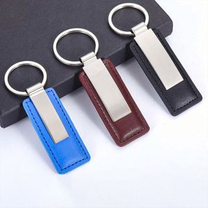 Porte-clés mousqueton en alliage de zinc et cuir avec logo personnalisé en relief – Léger, plusieurs couleurs – Souvenir de luxe pour la promotion de votre marque - Product Image 4