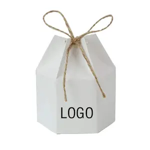 Özelleştirilmiş baskılı Logo yaratıcı şeker kutusu parti malzemeleri dekor doğum günü beyaz Kraft kağıt hediye düğün kutuları