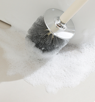 Luxe vergulde toiletborstelset met inbouwhouder, verborgen camera, flexibele kop met meerdere standen, draagbaar, PP desinfectie.