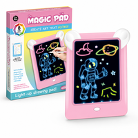 Tablette de dessin lumineuse à 8 effets lumineux, thème astronaute, tablette de dessin électronique réutilisable pour enfants, cadeau
