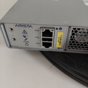 Switch PoE+ de 48 Puertos Arist CCS-720XP-48Y6-F con 6*25G SFP28 - Product Image 5