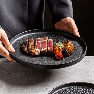 Assiette à dîner en porcelaine blanche et noire de style nordique de luxe, assiette à steak, écologique, compatible micro-ondes et lave-vaisselle, pour la maison - Product Image 3