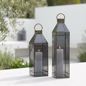 Lanternes à bougies de mariage en laiton antique, métal noir, verre et acier inoxydable, fabriquées à la main, pour la décoration de la maison et du patio - Product Image 1