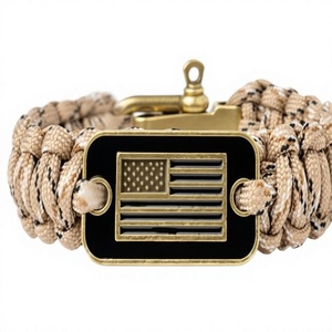 Pulsera <span class=keywords><strong>de</strong></span> Paracord, Pulsera Táctica <span class=keywords><strong>de</strong></span> Supervivencia para Hombre con Bandera <span class=keywords><strong>de</strong></span> EE. UU. en Bronce, 3 Tamaños Ajustables para el Día <span class=keywords><strong>de</strong></span> los Veteranos, Deportes y Actividades al Aire Libre - Product Image 1