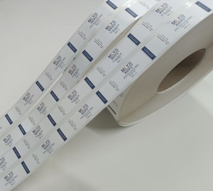 Solution active originale à base d'<span class=keywords><strong>essence</strong></span> de peptide, parfum, vinyle PP holographique résistant à l'eau et aux UV, forte adhérence - Product Image 1