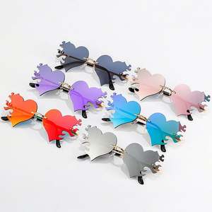 Gafas de Sol Personalizadas con Forma de Corazón y Llama, Sin Montura, UV400, Oculos De Sol Feminino, 2025 - Product Image 2