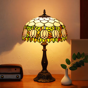 Lámpara de mesa <span class=keywords><strong>Tiffany</strong></span> moderna hecha a mano con patrón de tulipán Simple, cúpula de vidrieras, Base de bombilla E26 para lectura de oficina en casa - Product Image 6