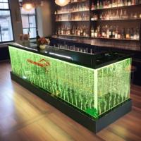 Meubles de bar personnalisés en usine, éclairage LED, fontaine dansante, mur de bulles d'eau, panneau acrylique, comptoir de bar, armoire à vendre