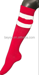 Chaussettes au genou personnalisées avec logo de sororité grecque <span class=keywords><strong>bleu</strong></span> rose <span class=keywords><strong>Bas</strong></span> polyvalents en coton pour la saison d'automne de football - Product Image 3