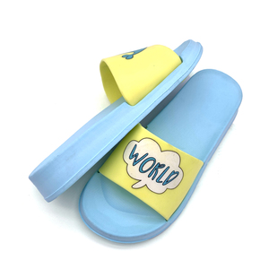 Zapatillas auténticas de alta calidad para niños, zapatillas para exterior, <span class=keywords><strong>sandalias</strong></span> de suela gruesa de goma, venta al por mayor - Product Image 3