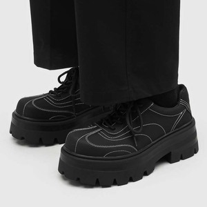 Nouvelles Chaussures Derby Décontractées à Semelle Épaisse pour Hommes 2026 – Modèle Haut de Gamme Noir Rehaussant la Taille à Coupe Basse - Product Image 1