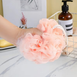 Fleur de <span class=keywords><strong>bain</strong></span> en filet à bulles, couleur unie, durable, anti-éclatement, de haute qualité, avec logo OEM, vente en gros - Product Image 2