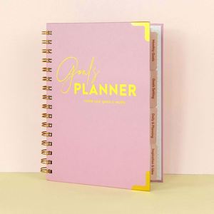 Agenda/Diario/Planificador A5 Personalizado con Tapa de Papel Rosa, Espiral, Sin Fecha, para Metas Diarias y Semanales - Product Image 1