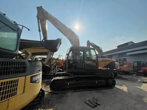 รถขุดตีนตะขาบฮุนได 220LC-9S มือสอง ลดราคาพิเศษ น้ำหนัก 22 ตัน นำเข้าจากเกาหลีแท้ ระบบไฮดรอลิก ชั่วโมงการทำงานต่ำ เครื่องจักรก่อสร้าง - Product Image 3