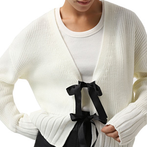 Nouvelle collection 2024 : <span class=keywords><strong>Pull</strong></span> <span class=keywords><strong>femme</strong></span> style européen et français avec nœud, best-seller automne-hiver pour sites indépendants et <span class=keywords><strong>AliExpress</strong></span> - Product Image 5