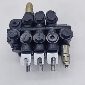 Vanne directionnelle multi-voies Doosan Forklift B20SCE B25SCE, vanne de commande à 3 voies, ensemble de trois vannes, taille de port 3/4 po, pour fluide huileux - Product Image 1
