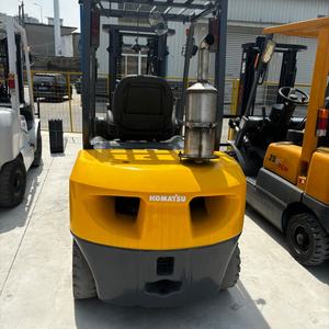 בשימוש <span class=keywords><strong>komatsu</strong></span> FD30T-17 מלגזה מקורי תוצרת יפן יד שנייה tcm/<span class=keywords><strong>komatsu</strong></span> 3ton מלגזה - Product Image 2