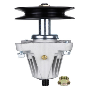 แกนเครื่องตัดหญ้า 618P09256 A10104NN ที่ยึดใบมีดพร้อมน็อตสำหรับชิ้นส่วนเครื่องตัดหญ้า - Product Image 1