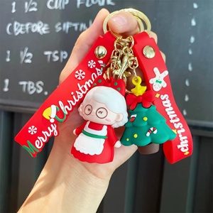 พวงกุญแจการ์ตูน 3 มิติ ทำจาก PVC นิ่ม ของตกแต่งคริสต์มาส พวงกุญแจวัสดุยาง จี้ห้อยกระเป๋า - Product Image 3