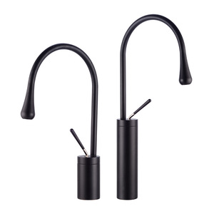 Robinet de salle de bain moderne de luxe à une poignée Rotation à 360 degrés Forme de goutte d'eau Grand <span class=keywords><strong>mitigeur</strong></span> de lavabo en laiton céramique pour hôtels - Product Image 1