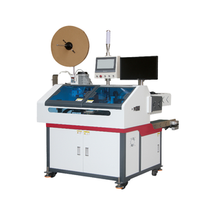 Máquina de engaste y conexión automática de carcasa de cabezal único con funcionalidad de torsión y soldadura de extremo opuesto - Product Image 2