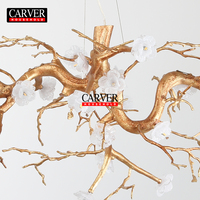 Lustre personnalisé de luxe en laiton poli finition chrome, branches, fleurs en cristal blanc, hauteur réglable, éclairage LED au plafond