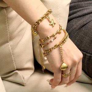 Pulsera de Acero Inoxidable Chapada en Oro de 18K al por Mayor, Estilo Veraniego de Playa, con Conchas y Estrellas de Mar, Joyería de Moda, Pulsera de Eslabones Cubanos Gruesos - Product Image 5