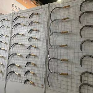 เครื่องมือเกษตรแบบอาหรับสำหรับตลาดเยเมน จอบทำสวน เคียวทำสวน ด้ามไม้ - Product Image 4