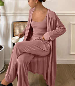 Ensemble 3 Pièces Minimaliste : <span class=keywords><strong>Robe</strong></span> Caraco, Cardigan et Pantalon <span class=keywords><strong>de</strong></span> Pyjama – Tenue d'Intérieur Personnalisée en Maille Côtelée pour <span class=keywords><strong>Femme</strong></span> - Product Image 3