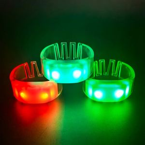 อุปกรณ์จัดงานปาร์ตี้โลโก้แบบกำหนดเอง สายรัดข้อมือเรืองแสงขนาดเล็ก 4 LED/15 สี LED สายรัดข้อมือ PVC สำหรับคอนเสิร์ต กำไลไฟ DMX 433MHz รีโมท - Product Image 1