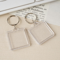 Porte-clés moderne en acrylique/plastique transparent, cadre photo vierge DIY, pendentif pour clés, idéal pour les zones touristiques