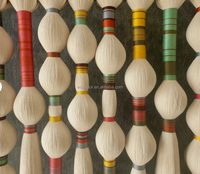 Décoration murale en macramé coloré : Art en fibres de corde tressée