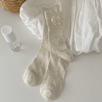 Chaussettes tricotées confortables et respirantes pour femme, en coton/nylon/spandex, avec dentelle blanche, pour le quotidien, logo Muhui, vente en gros directe usine