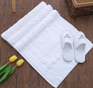 Hôtel moderne cinq étoiles 50*80 <span class=keywords><strong>tapis</strong></span> de pied absorbant épaissi pur coton salle de bain toilette sol serviette en gros - Product Image 4