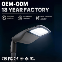Lampadaire LED à faible éblouissement 100W 200W 300W avec contrôle par cellule photoélectrique, sans entretien, pour l'éclairage des parcs industriels et des routes communautaires