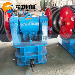 Quarry Stone <span class=keywords><strong>Jaw</strong></span> <span class=keywords><strong>Crusher</strong></span> zum Zerkleinern von Hard Rock Ore Mining Equipment <span class=keywords><strong>Diesel</strong></span> Mobile Backen brecher anlage Maschinen preis - Product Image 2