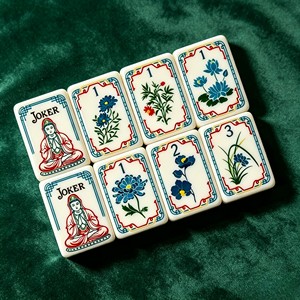 Tuiles de Mahjong Américaines de Luxe Modernes Designer Georgia Eevee Heroes Booster Box Matériau Acrylique Cartes <span class=keywords><strong>Pokémon</strong></span> 1 Boîte Ledakan - Product Image 5