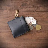 नई आगमन चमड़े का सिक्का बैग पोर्टेबल निचोड़ सिक्का पर्स मिनी सिक्का मामलों